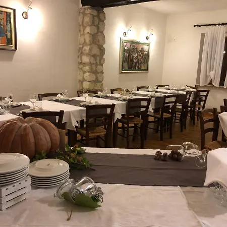 Agriturismo Donnomarco Farm stay *