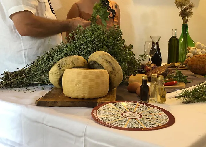 Donnomarco 农家乐 Simeri Crichi